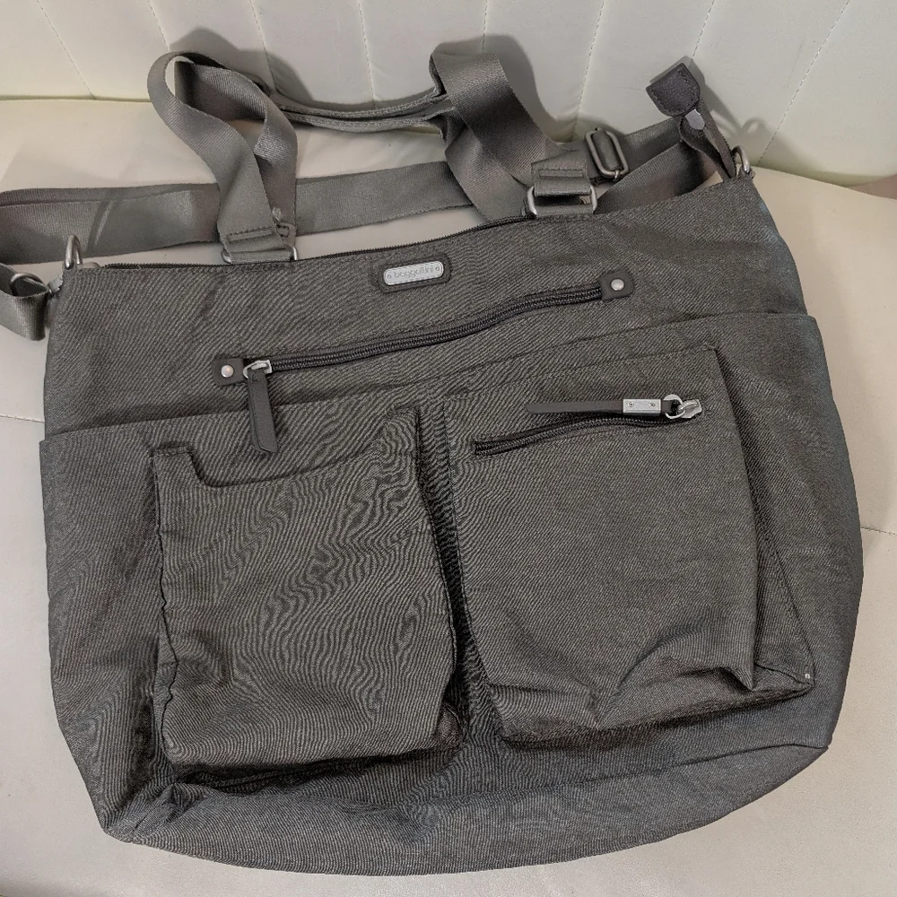 Baggallini Any Day Laptop Tote Bag Taupe/Silver Nylon - Picture 1 of 9